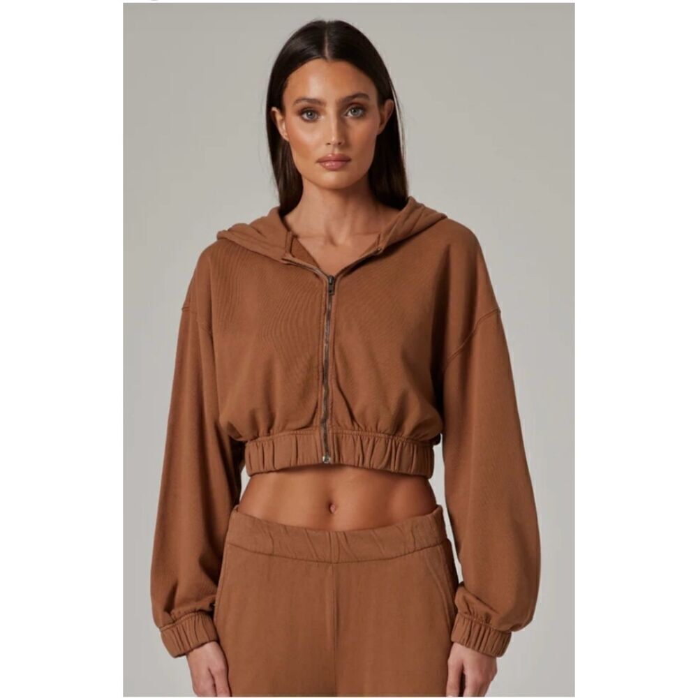 Talentless cropped hoodie size L 100% cotton Athleisure casual